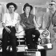 Sabato 22 dicembre alle Fornaci di Terranuova Bracciolini. A dieci anni dalla scomparsa del chitarrista. “Racconto punk di provincia” di e con Andrea Merendelli e Stra Combat Rock Live Band.