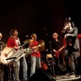 Nuovo appuntamento il 14 agosto con la rassegna organizzata dall’Arci di Cecina e da Music Pool alla Villa Guerrazzi con Simone Cristicchi  e i Funk Off. 