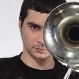 Venerdì 21 agosto, Castello di Scarlino (Gr). La musica cosmica del compositore e poeta americano. Punto di partenza di una formazione aperta all’improvvisazione e al contemporaneo